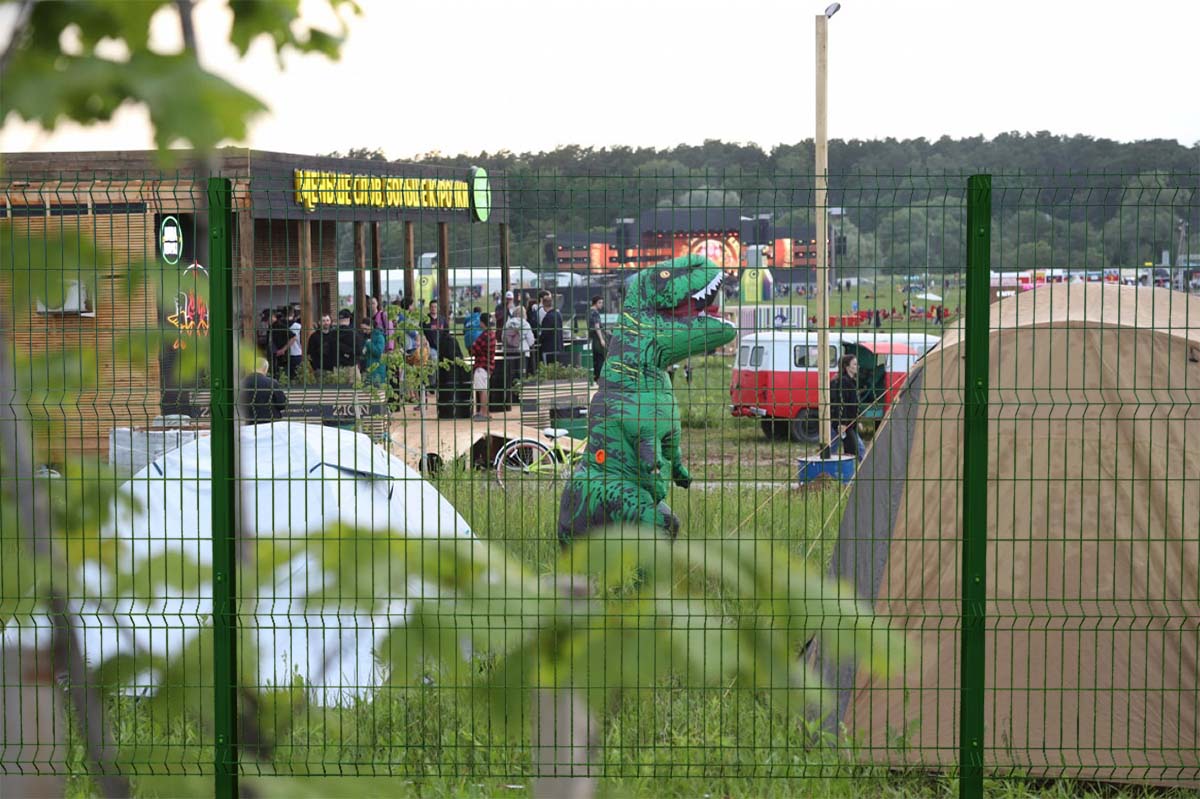 Временные ограждения для мероприятий на открытом воздухе: практичный выбор в виде 3D-забора